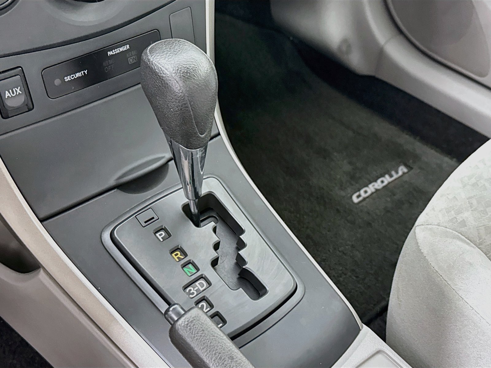 Used 2009 Toyota Corolla LE FWD image 15