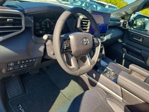 New 2026 Toyota Tundra Platinum AWD/4WD image 7