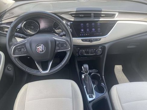 Used 2022 Buick Encore GX Select AWD/4WD image 10