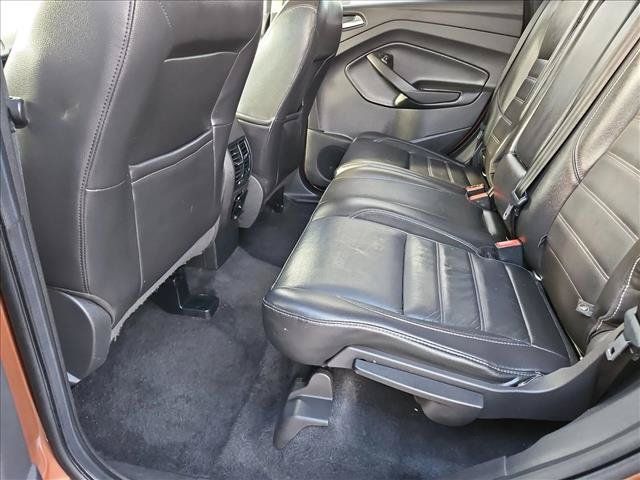 Used 2017 Ford Escape Titanium AWD/4WD image 19