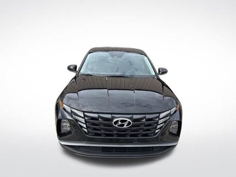 Used 2023 Hyundai Tucson SE image 8