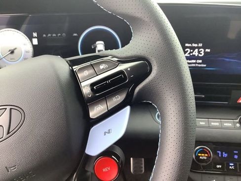 New 2025 Hyundai Elantra N Base image 29