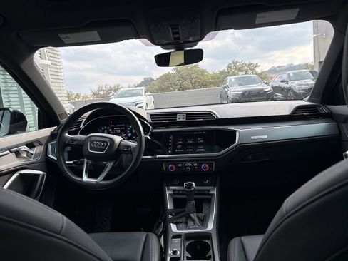 Used 2022 Audi Q3 2.0T Premium Plus image 18