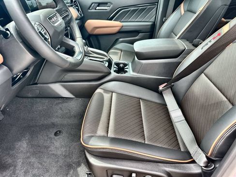 New 2026 GMC Canyon AT4 w/ Technology Plus Package AWD/4WD image 24