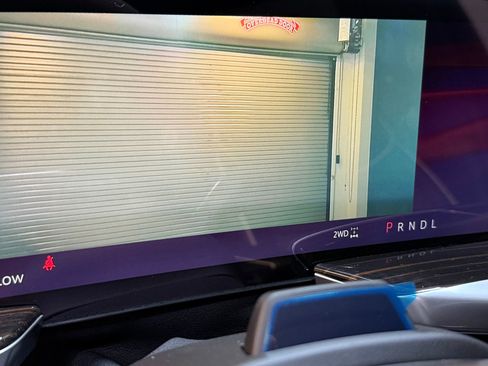 New 2025 Cadillac Escalade ESV Premium Luxury w/ Touring Package image 28