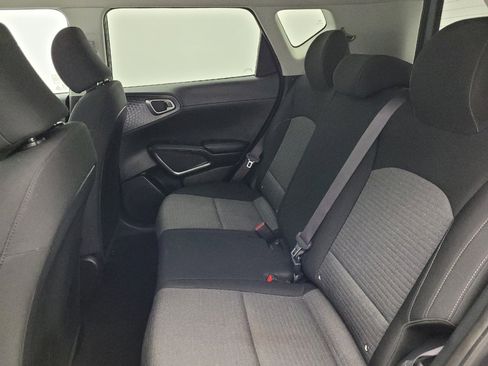 Used 2021 Kia Soul S image 18
