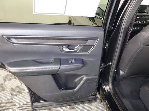 Certified 2025 Honda CR-V Sport image 45
