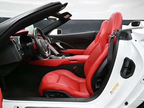 Used 2019 Chevrolet Corvette Z06 RWD image 20
