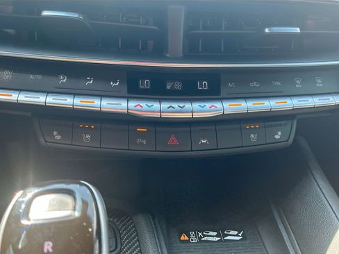 Used 2020 Cadillac CT5 V w/ Premium Package image 21