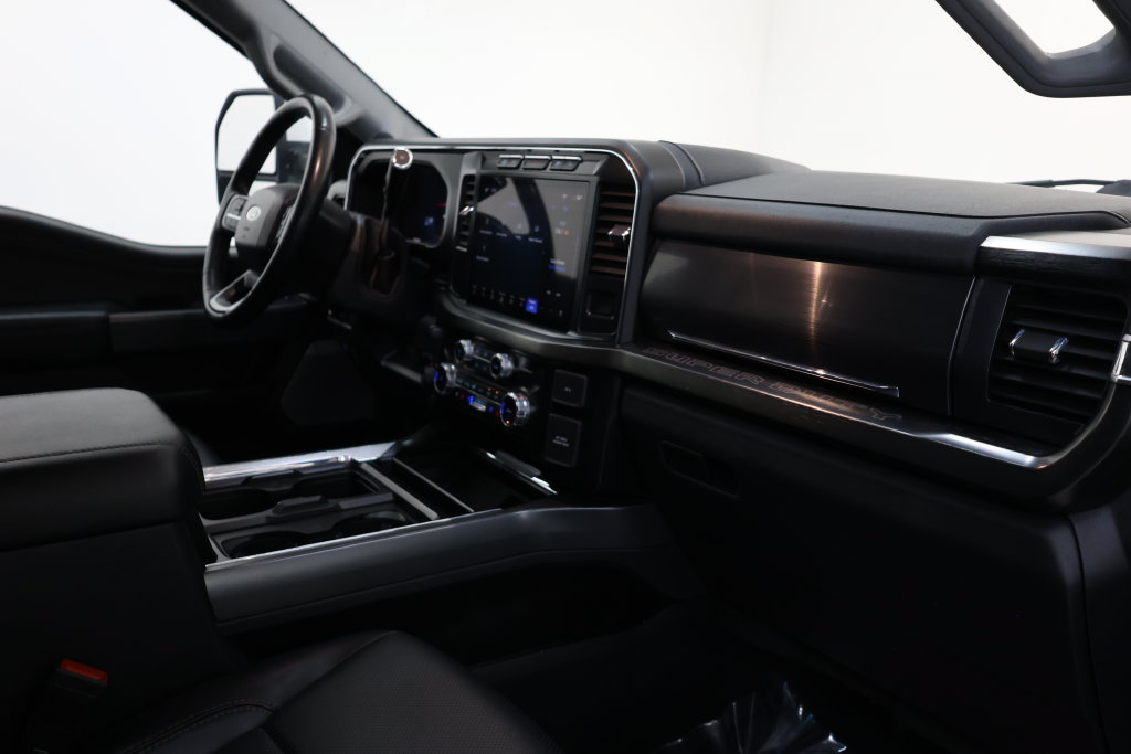 Used 2023 Ford F350 Lariat w/ FX4 Off-Road Package AWD/4WD image 91