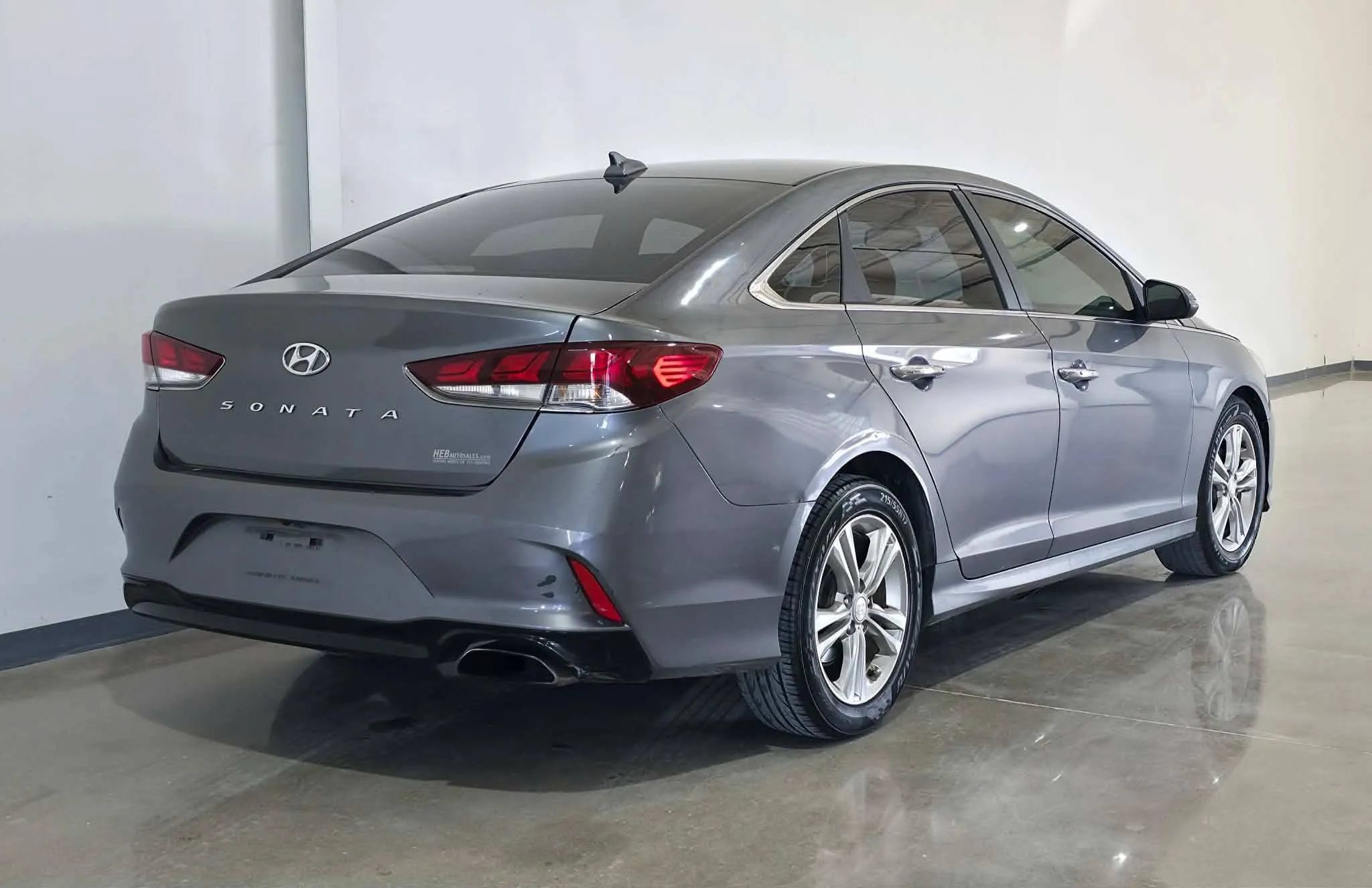 Used 2019 Hyundai Sonata SEL FWD image 3