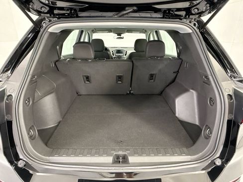 Used 2023 Chevrolet Equinox LS FWD image 26