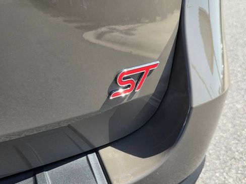 New 2026 Ford Explorer ST w/ Sun And Sound Package image 40