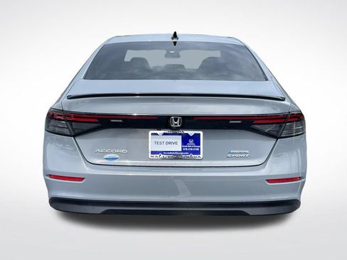 Used 2025 Honda Accord Sport image 5