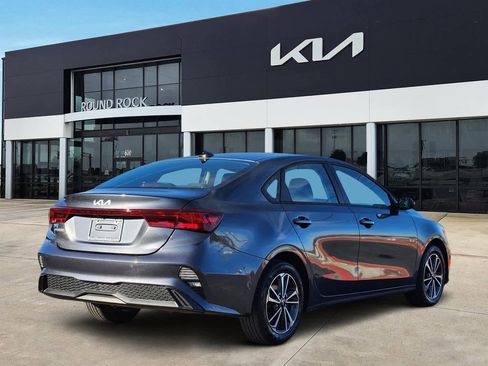 Certified 2024 Kia Forte LXS w/ LXS Technology Package image 4