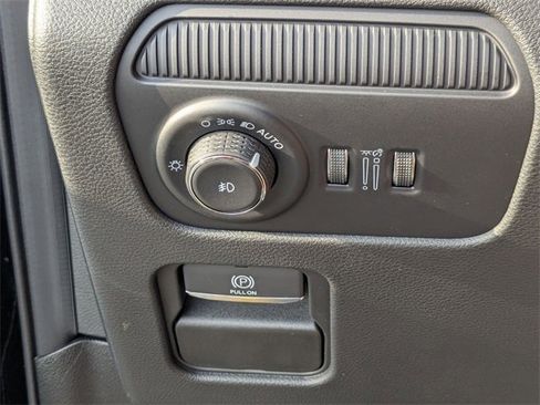 New 2025 Jeep Wagoneer Series II image 14