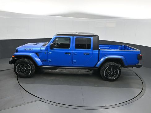 New 2026 Jeep Gladiator Sport AWD/4WD image 30
