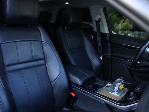 Used 2020 Land Rover Range Rover Evoque SE AWD/4WD image 25