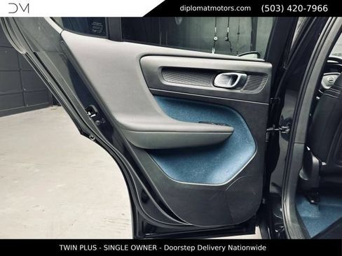 Used 2023 Volvo C40 P8 Recharge Plus AWD/4WD image 26