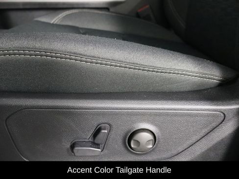 New 2026 RAM 1500 4x4 Crew Cab image 24