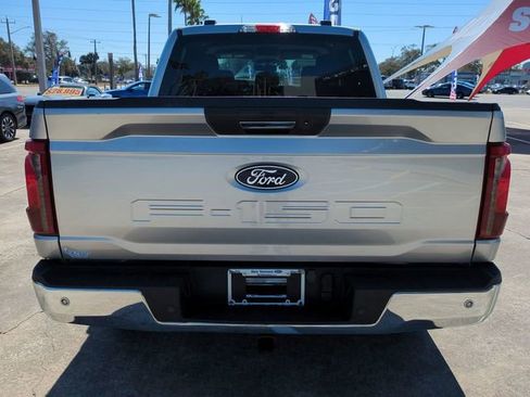 Used 2024 Ford F150 XLT w/ Mobile Office Package image 5
