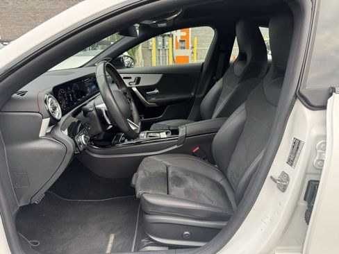 Certified 2024 Mercedes-Benz CLA 250 4MATIC image 12