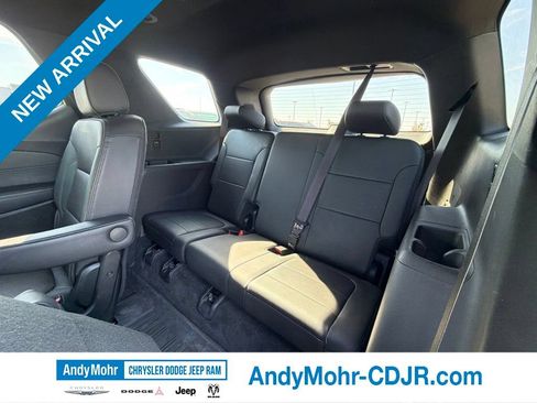 Used 2023 Chevrolet Traverse High Country w/ LPO, Floor Liner Package AWD/4WD image 18
