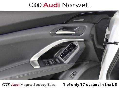 Used 2025 Audi Q5 Premium Plus w/ Premium Plus AWD/4WD image 20