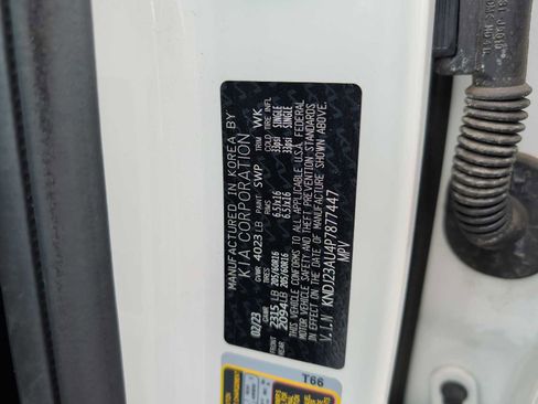 Used 2023 Kia Soul LX w/ LX Technology Package image 24