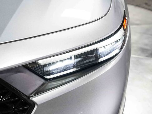 Used 2023 Honda Accord LX image 7