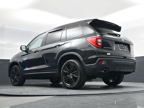 Used 2021 Honda Passport Sport image 12
