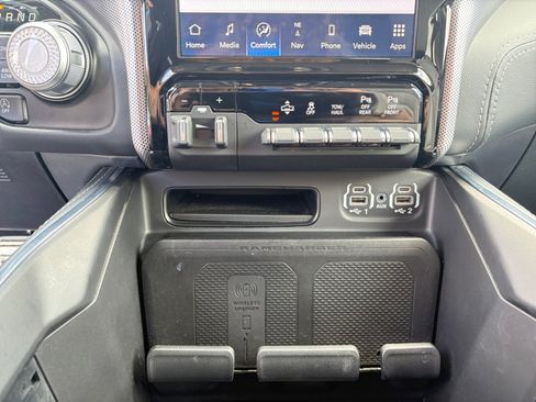 Used 2024 RAM 1500 Limited AWD/4WD image 19