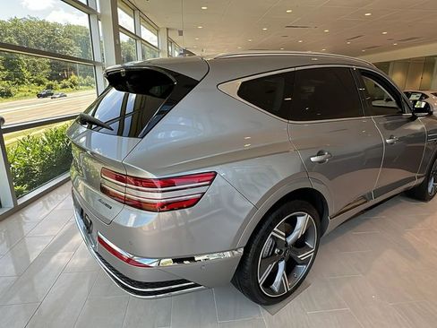 New 2025 Genesis GV80 3.5T Prestige image 5