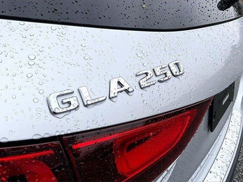 Certified 2023 Mercedes-Benz GLA 250 4MATIC image 27