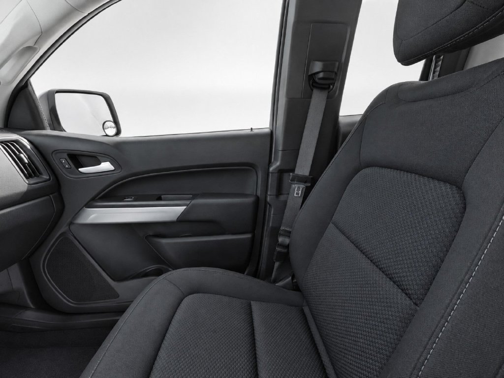 Used 2022 Chevrolet Colorado LT w/ Fleet Safety Package RWD image 14