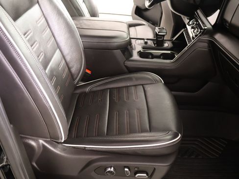 Used 2024 GMC Sierra 1500 AT4X w/ AT4X AEV Edition image 14