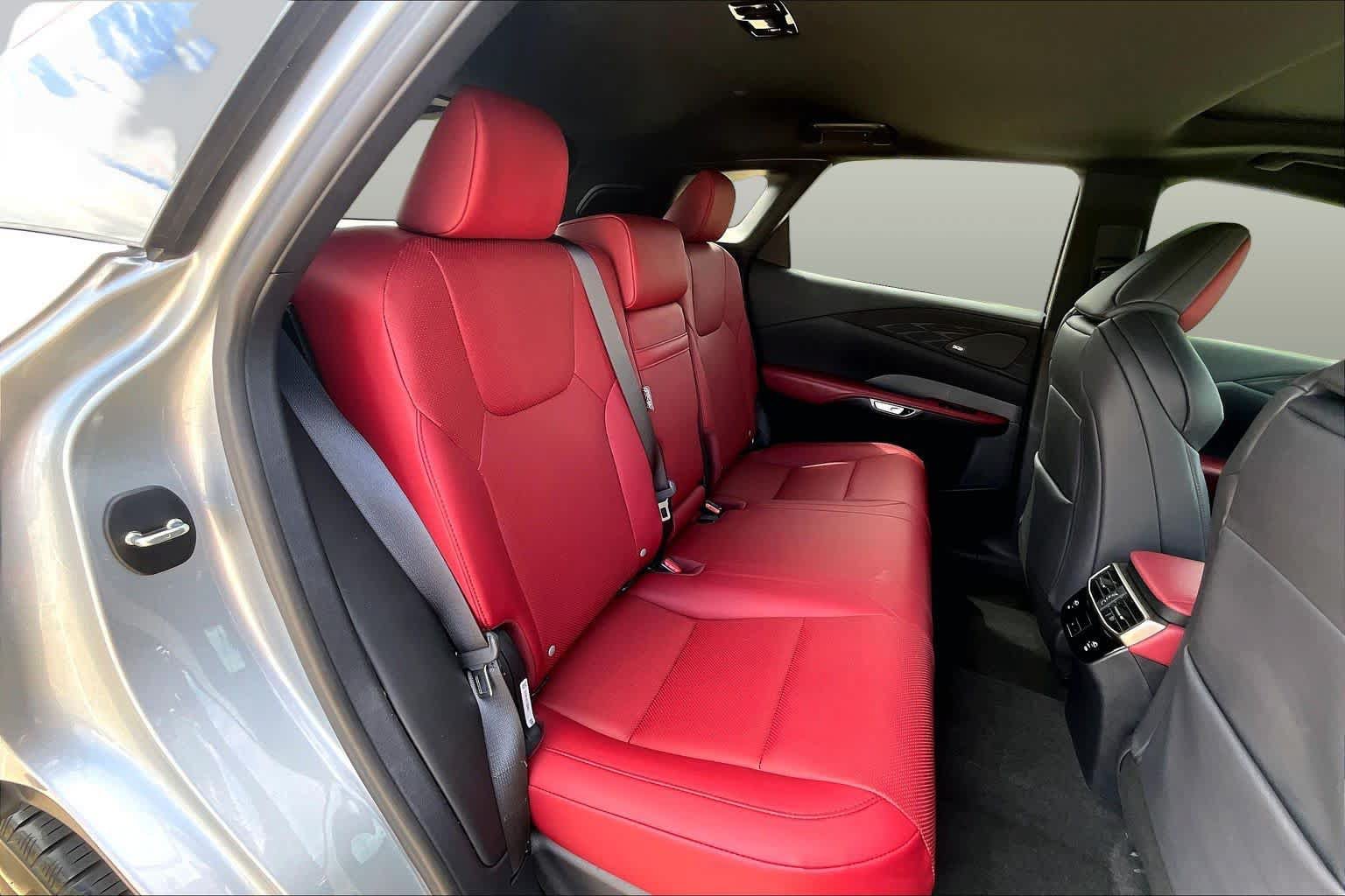 Used 2024 Lexus RX 350 F Sport w/ Convenience Package AWD/4WD image 20