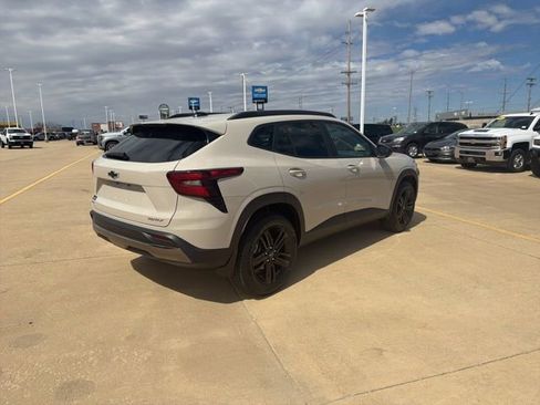 New 2026 Chevrolet Trax ACTIV image 5