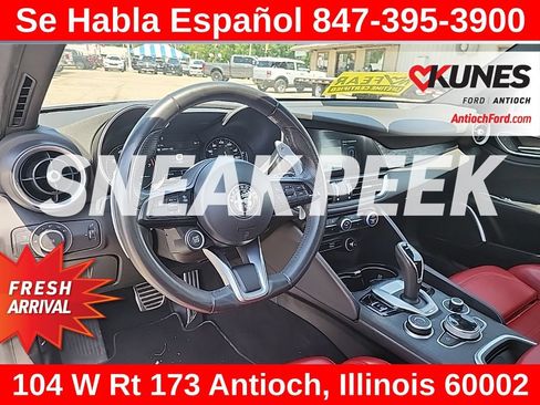 Used 2023 Alfa Romeo Giulia Sprint RWD image 14