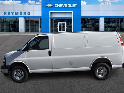 New 2025 Chevrolet Express 2500 w/ Driver Convenience Package image 6