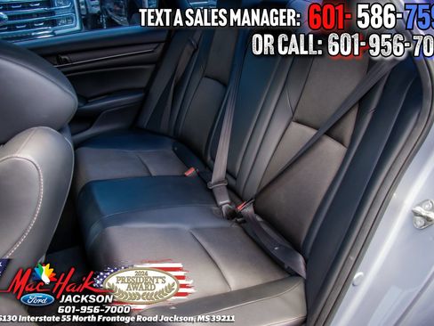 Used 2018 Honda Accord Sport image 8