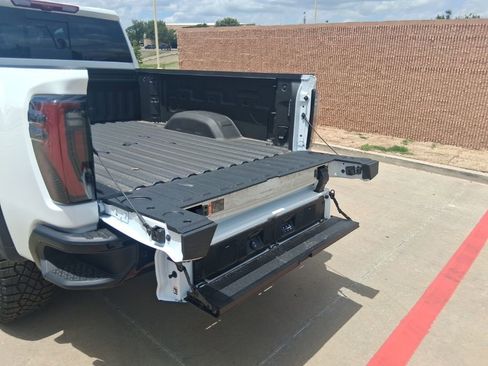 Used 2026 GMC Sierra 2500 AT4X AWD/4WD image 11