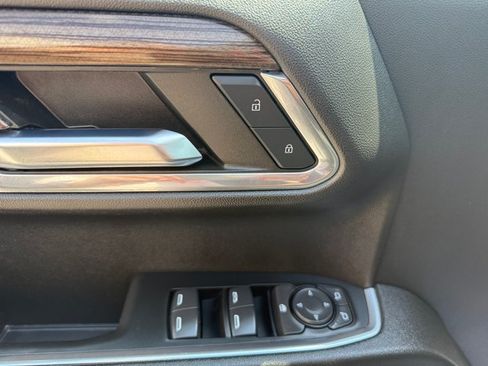 Certified 2023 Chevrolet Silverado 1500 LT AWD/4WD image 15