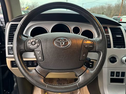 Used 2008 Toyota Sequoia Limited image 15