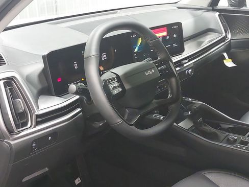 New 2026 Kia Sorento S image 17