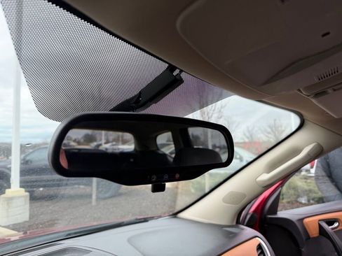 Used 2013 Chevrolet Traverse LT image 20