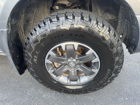Used 2019 Nissan Frontier PRO-4X AWD/4WD image 25