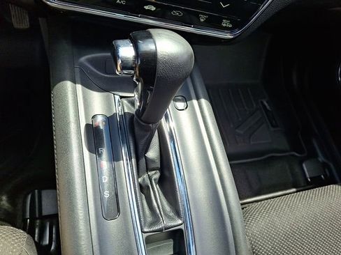 Used 2018 Honda HR-V EX image 15