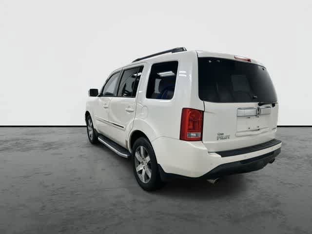 Used 2013 Honda Pilot Touring image 2