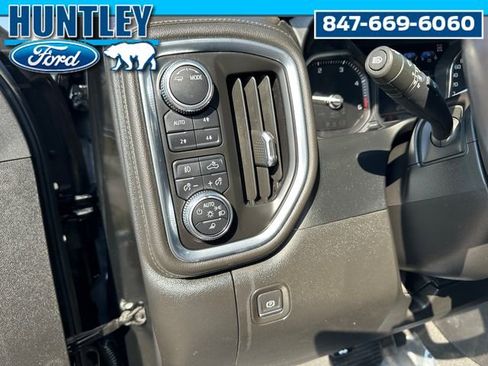 Used 2022 GMC Sierra 3500 Denali image 23